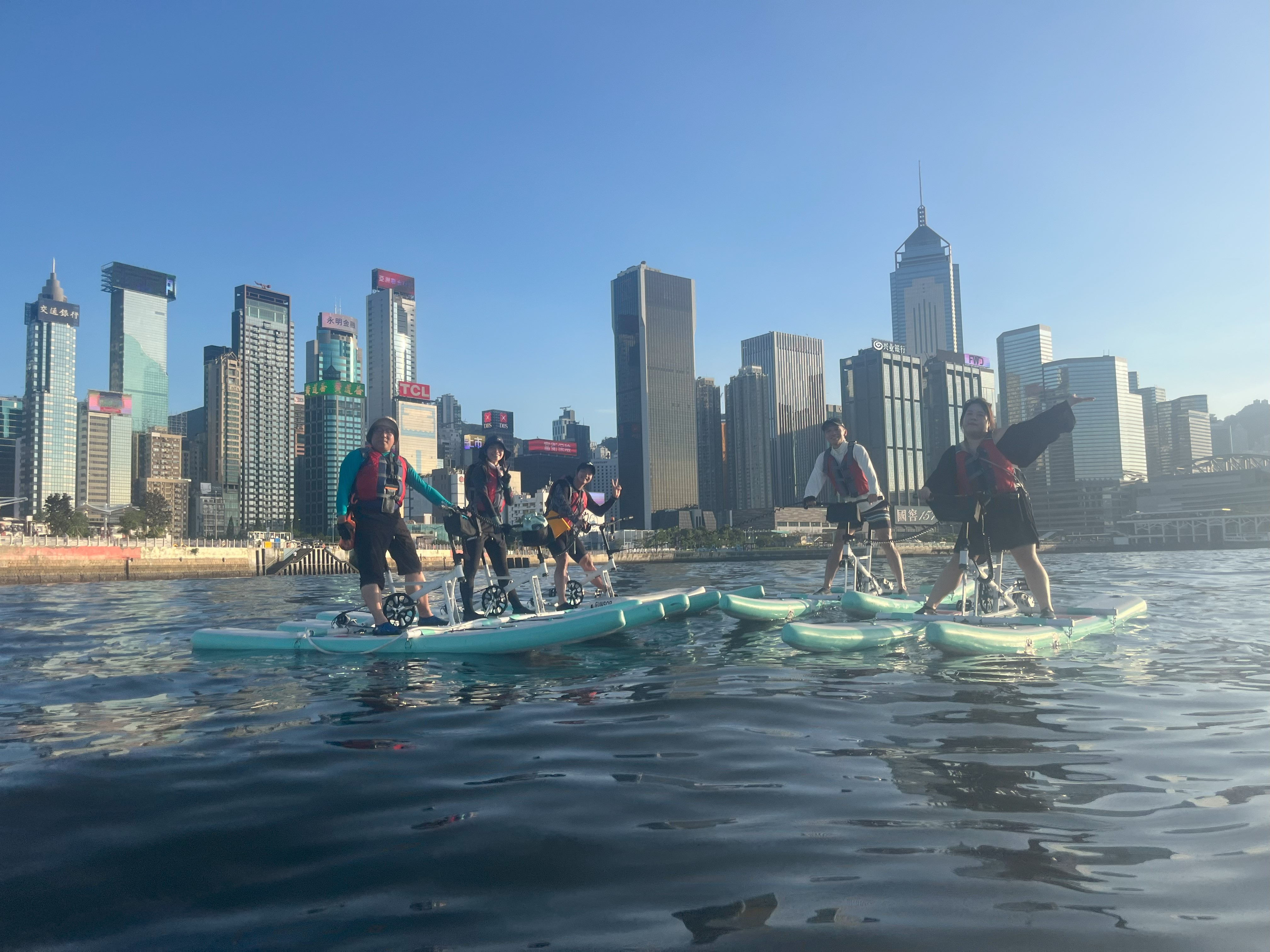 Water City Exploration: Challenge Journey - 水上單車維港日落遊